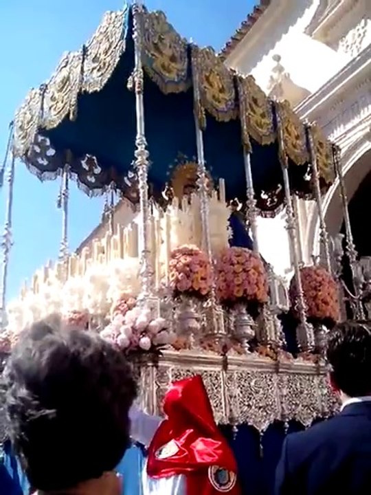 Salida de la Virgen de los Ángeles
