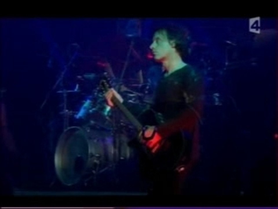 If only tonight we could sleep -The Cure