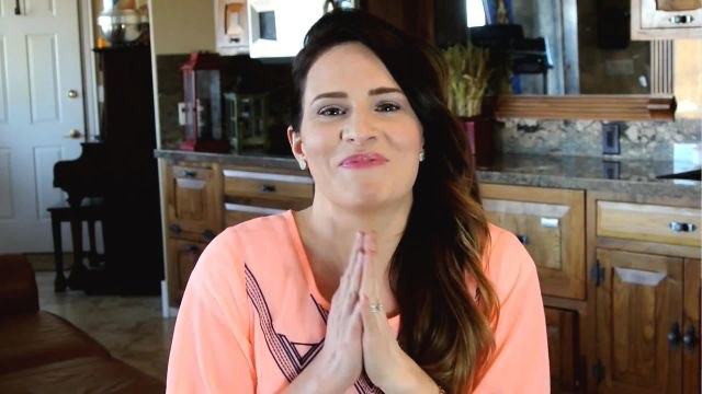 The Beauty Blogger Awards - Meet Allure 2014 Beauty Blogger Awards finalist Megan Moore from The Beauty Snoop