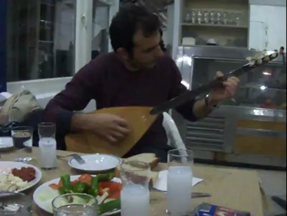 CENGİZ ONUR- "Bin Cefalar Etsen Almam Üstüme"