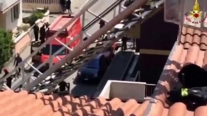 Montesilvano (PE) - Scoppia bombola di gas (14.04.14)