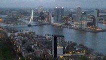 Rojekî li ser Euromastê. Ji 185 Metro bilinadiyê nihêrtina li bajarê Rotterdamê pirr xweş e.