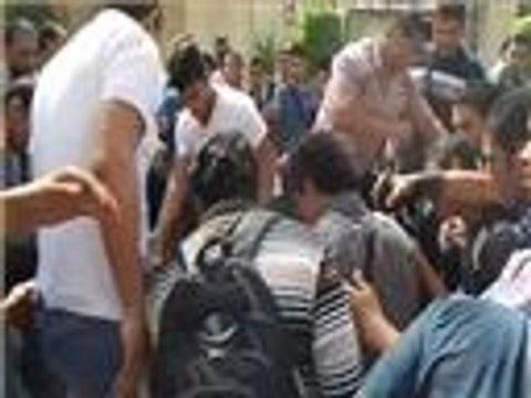 اشتباك طلاب رافضين للانقلاب مع الأمن بجامعة القاهرة