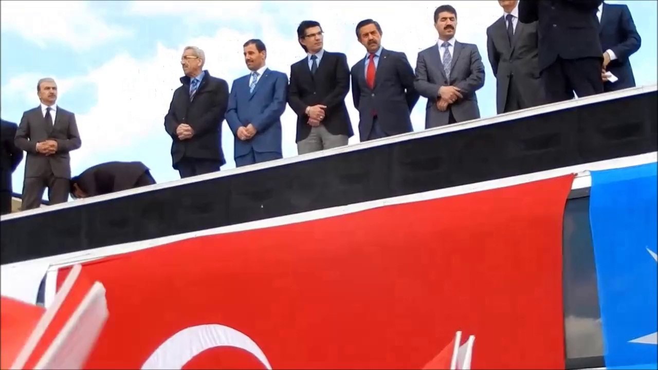 Ak Parti Belediye Baskan Adayi Bekir Tekcan'ın Miting Konuşması-1