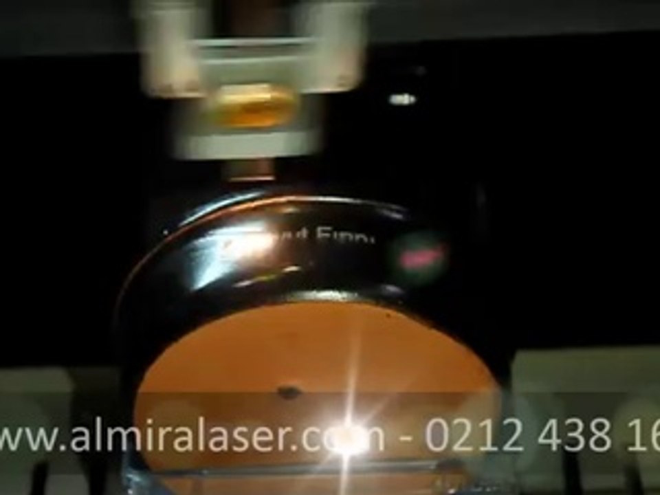 Toprak Çanak üzerine lazer kazıma.