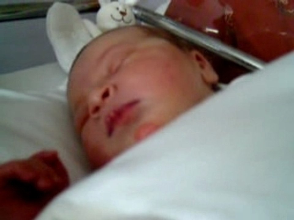 04 mars 2006 : Lina à la maternité