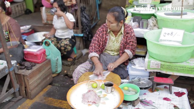 Yangon Street Market, Myanmar by Asiatravel.com