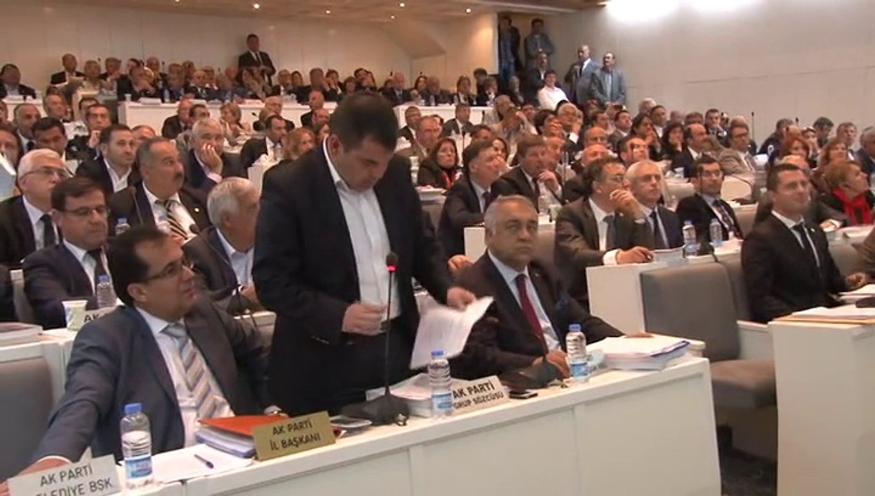 İzmir Büyükşehir Meclisi