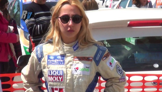 2014 Ege Rallisi / Burcu Burkut Erenkul - Efe Ersoy / Ford Fiesta ST