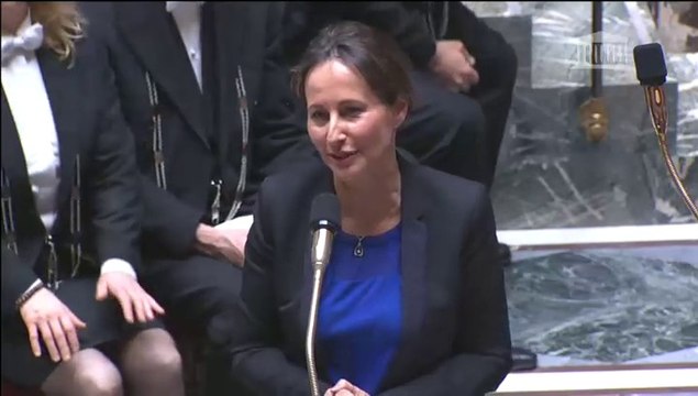 Ségolène Royal répond à la QAG de F. De Rugy au sujet du rapport du GIEC