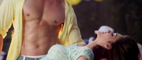 'Whistle Baja' - Heropanti - Official Video Song - Tiger Shroff and Kriti Sanon