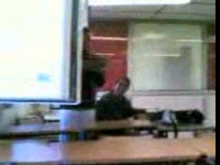 chaise par la fenetre de la permanence