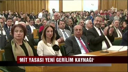 Liderlerin salı mesaisi - Canlı Gaste