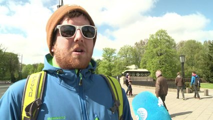 German paper petitions to clear Russian tanks from Berlin