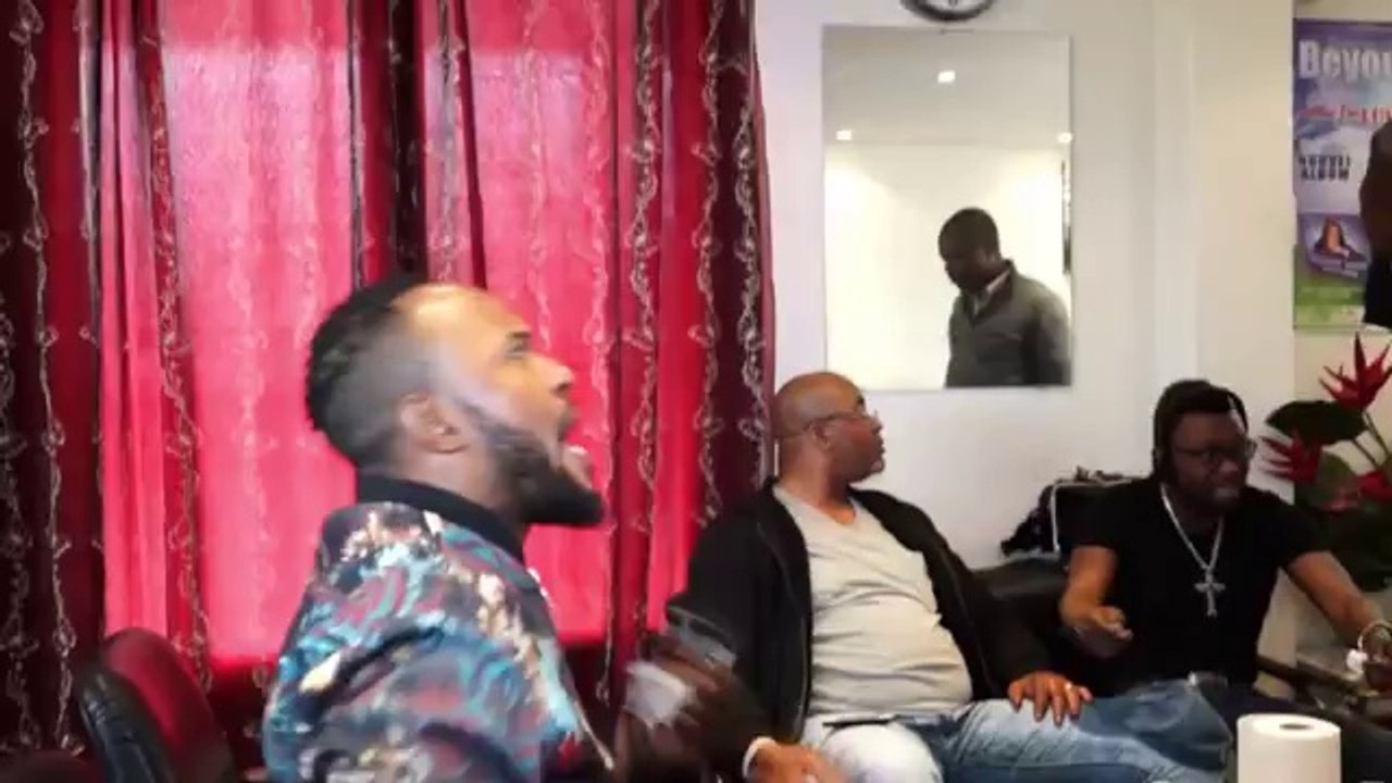 KING KESTER EMENEYA : La réconciliation des Musiciens