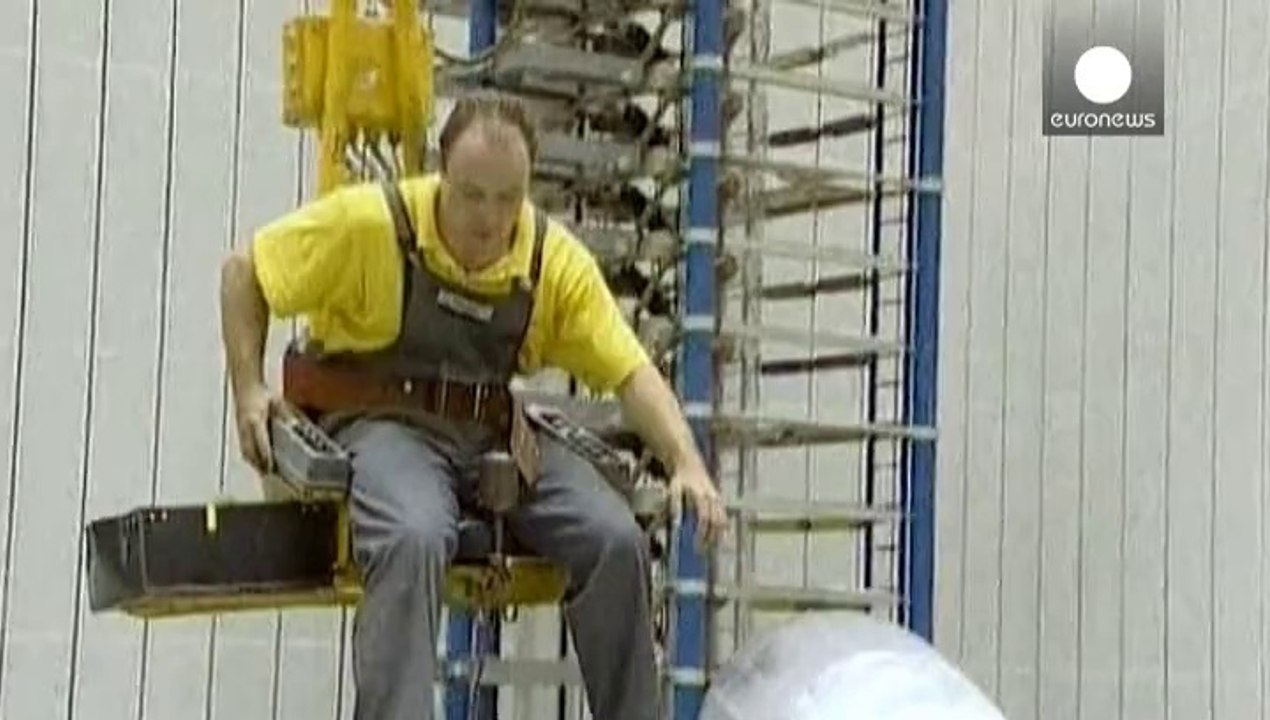 German economy set for strong growth, but with Ukraine overshadowing forecasts