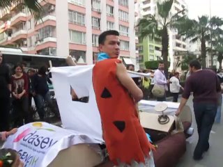 KARNAVAL ADANA DA PORTAKAL ÇİÇEĞİ FESTİVALİ OLARAK KUTLANDI .09.