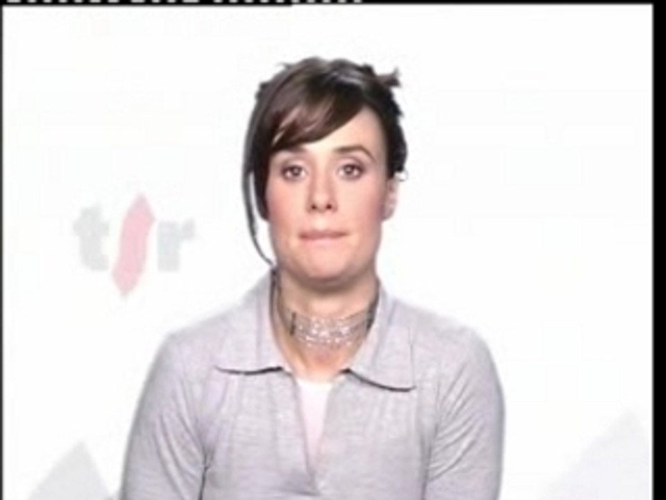 Speakerine à l' antenne sans le savoir!