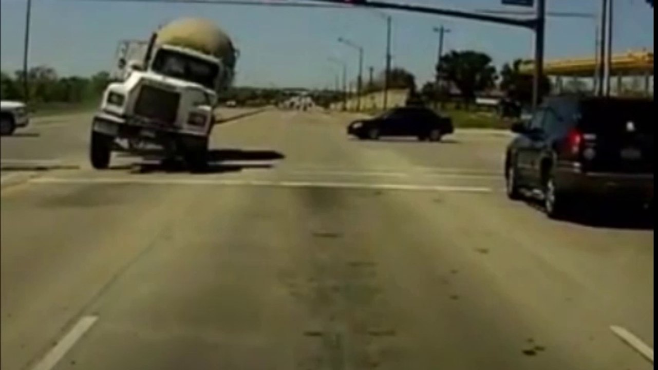 Horrifying Crash With Concrete Trucks From Dashcam