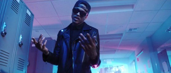 AUGUST ALSINA ft FABOLOUS " Get Ya Money " (Video 2014).