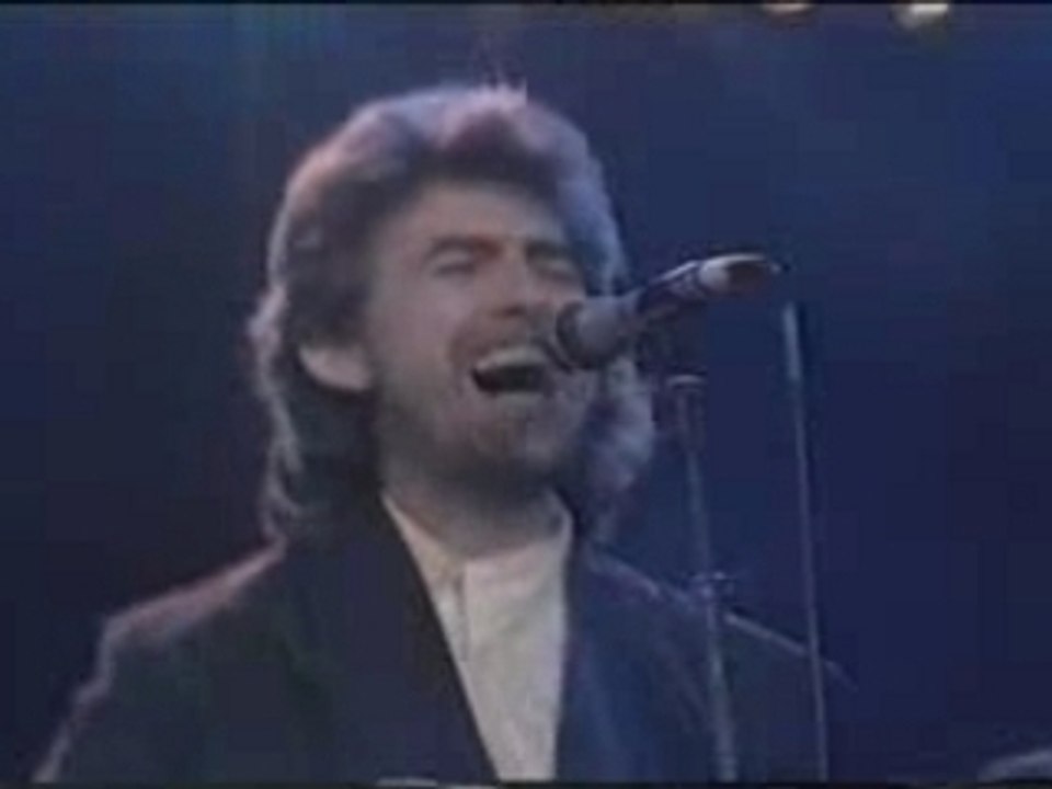While My Guitar Gently Weeps
