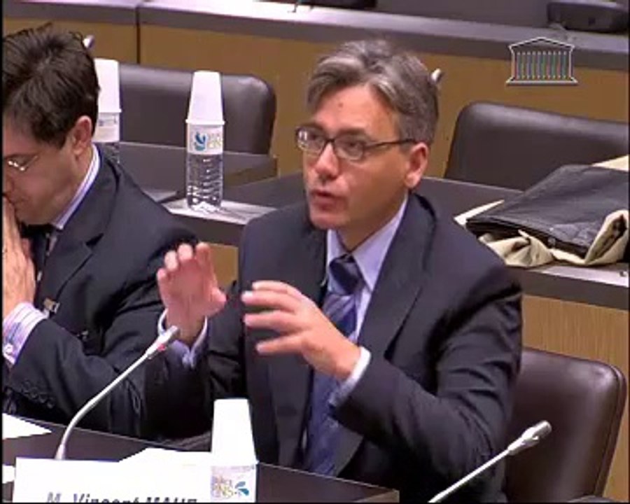 Audition de M. Vincent Mahé, de M. Georges-François Leclercq, de M. Olivier Le Gall et de M. Jean-Patrick Sales, anciens directeurs de cabinet du ministère de la santé - Jeudi 28 Avril 2011