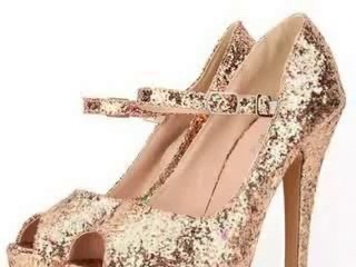 Women Foaled to High-Heeled Situation