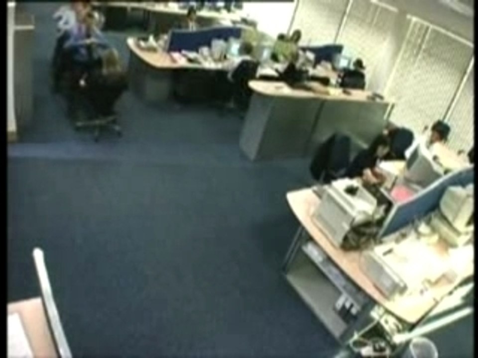 c'est la fète au bureau! humour