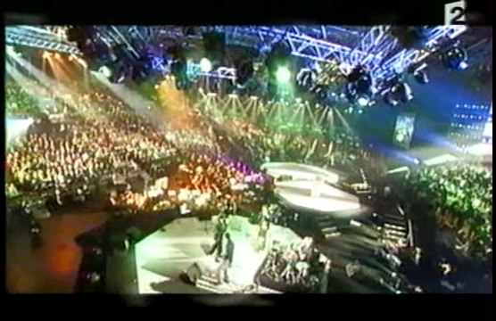 2002/03/09 Benjamin Biolay - La Mononotonie (17e Victoires de la Musique)