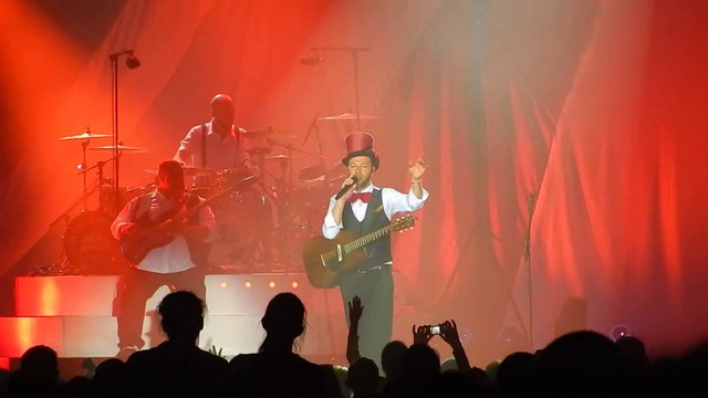 Christophe Maé Lyon Halle Tony Garnier 15 Avril 2014