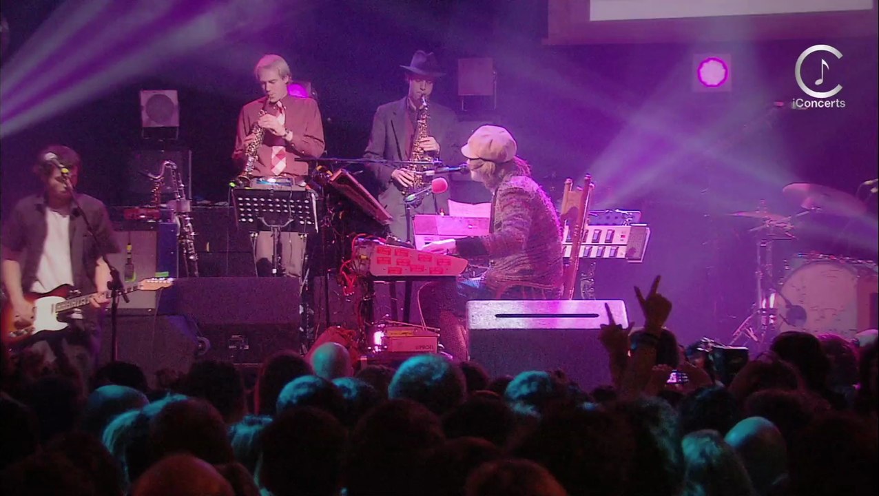 Guillemots - Made Up Love Song (live)