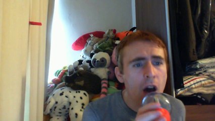 Wiwi égratigne "fake" de Simply Red