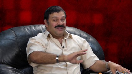 Nana 'The Love Guru' flirts with a Hot Girl