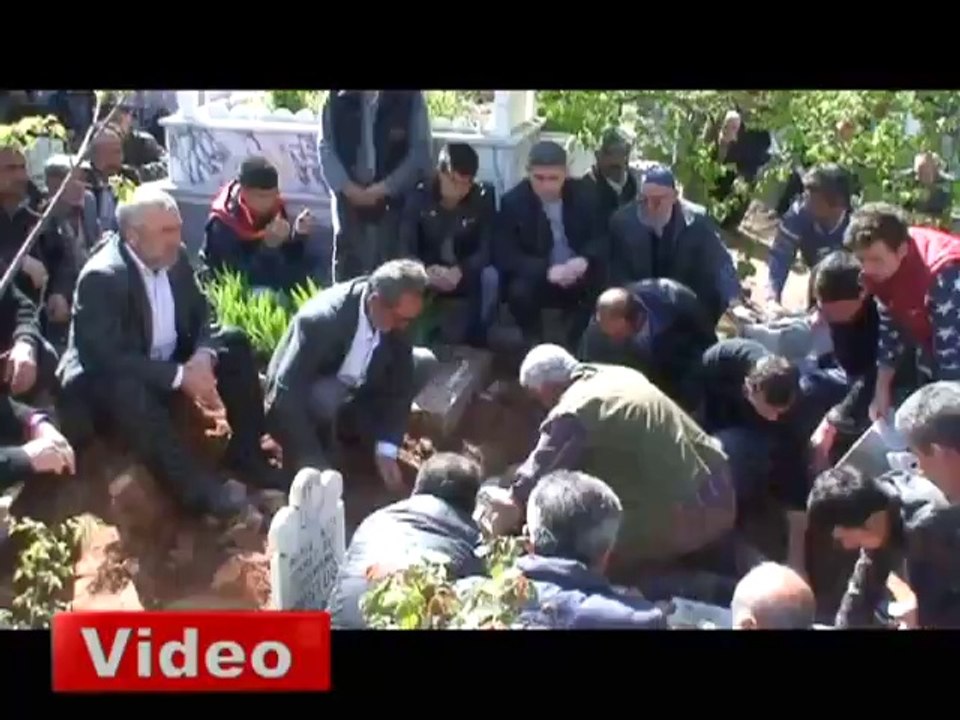 3 kardeş aynı tabutta toprağa verildi
