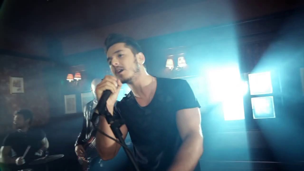 Kolpa - Beni Aşka İnandır (klip)