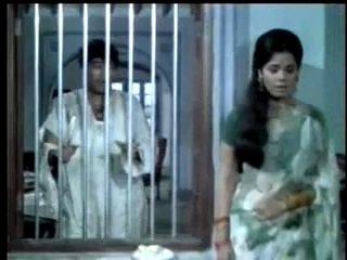 Khilona jan kar tum tu-pye radio