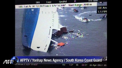 Hundreds rescued from capsized South Korean ferry