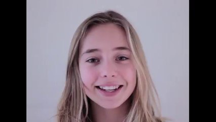 Portrait of Lotte - 0 to 14 years in 4 min. TimeLapse