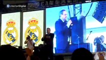 Florentino Pérez, el 'speaker' en la Fan Zone del Madrid