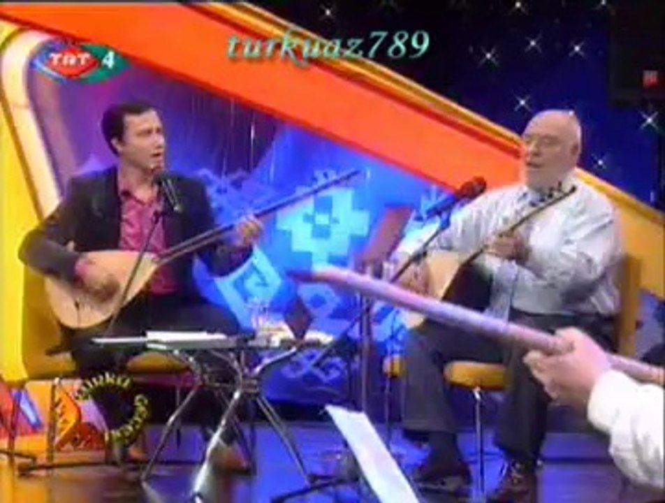 Musa EROĞLU & Orhan HAKALMAZ-Giyinmiş Kuşanmış Yayladan Gelir (AYŞEM)