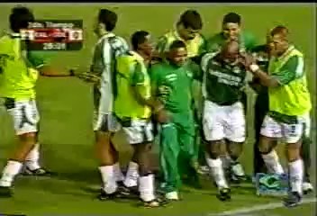 Gol Maller Tressor Moreno DEPORTIVO CALI 3X1 COLO COLO (CHI) ABRIL 21 2004