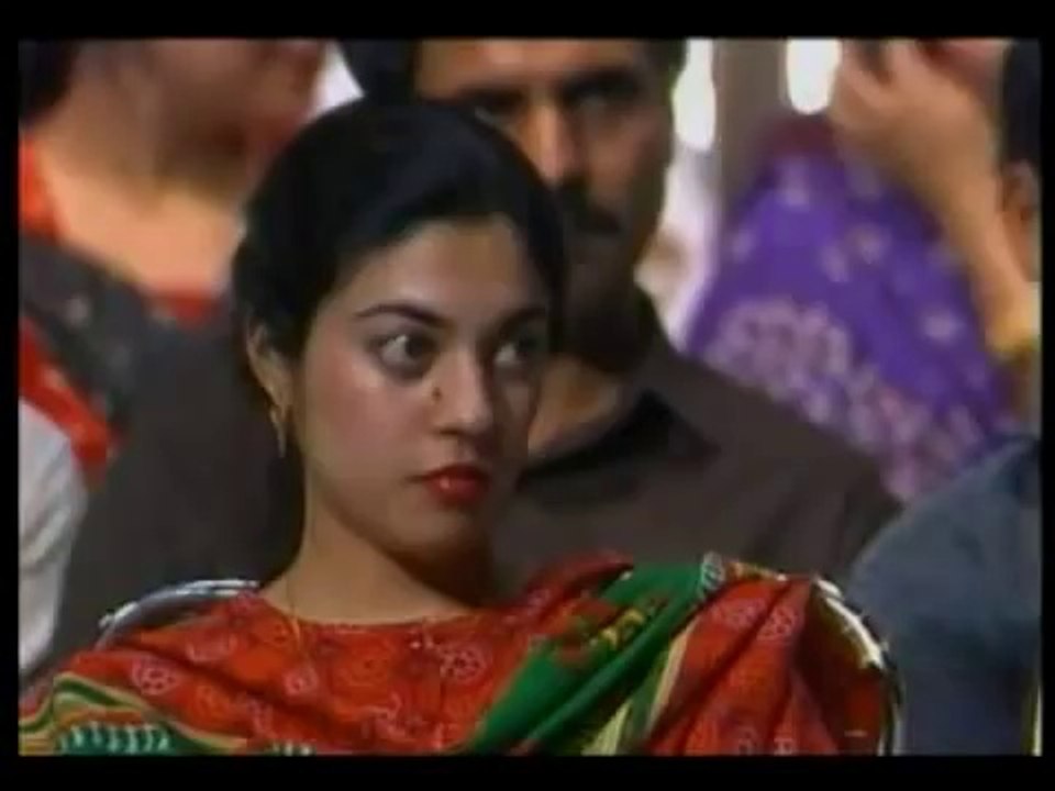 MEHDI HASAN Live -- PYAR BHARE DO SHARMILE NAIN