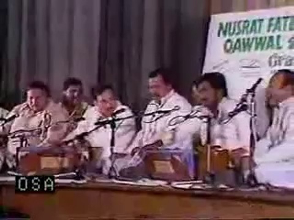 Aankh Uthi Mohabbat Ne Angrai Lee By Nusrat Fateh Ali Khan