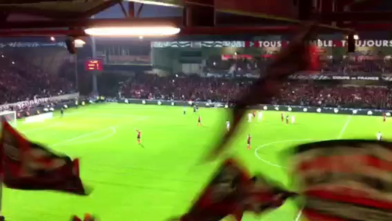 L'explosion de joie du Roudourou au coup de sifflet final !