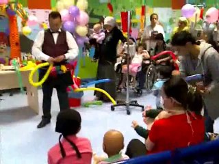 BALON KATLAMA SANATI BALONLARIN EFENDİSİ H.TEPE ÇOCUK ŞENLİKLERİ 2009