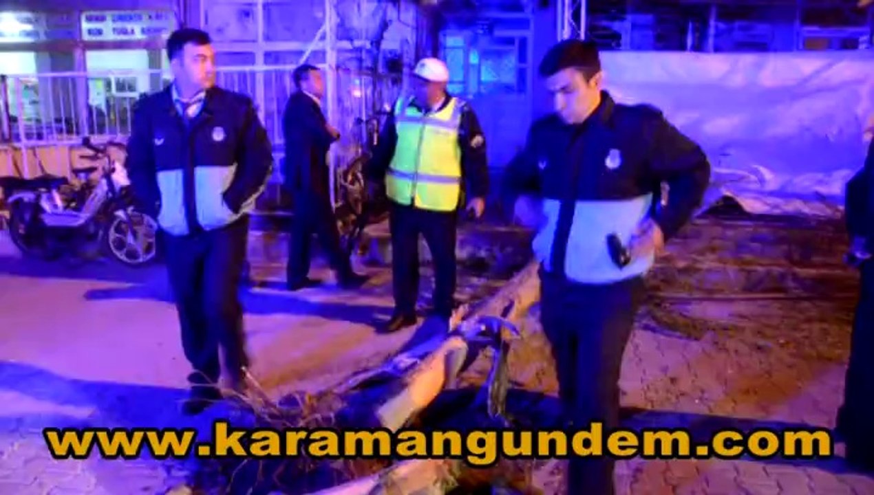 Karaman'da Otomobil Takla Attı Sürücüyü İtfaiye Çıkardı 1 Ağır Yaralı