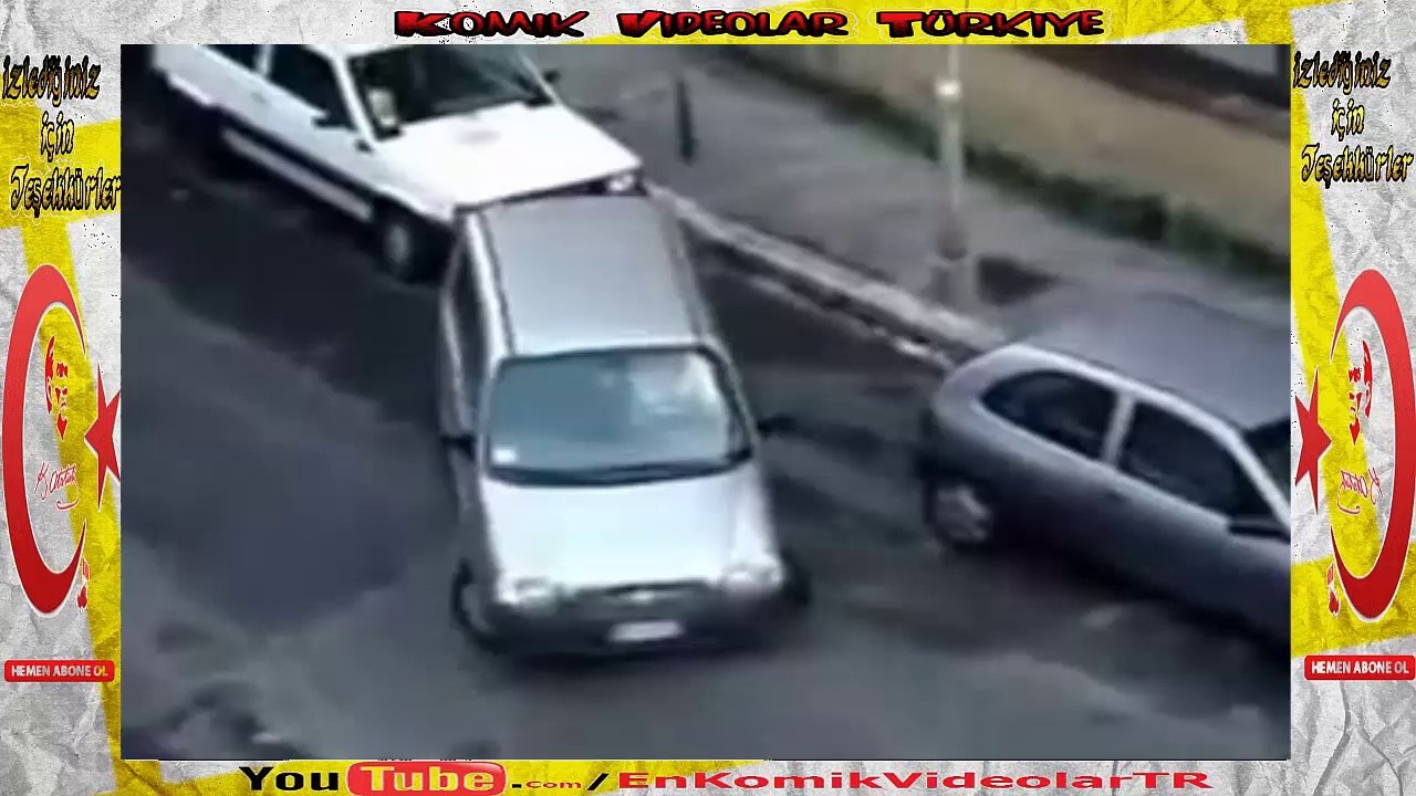 Dikkat Kadın Sürücü  Otombil Park Etmeye Çabalıyor ( Komik Video )