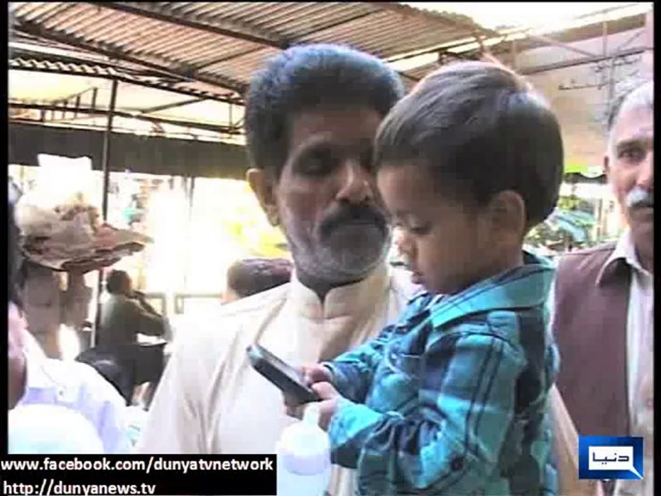 Dunya News-Sadiqabad police declares 7 year old boy Waheed as Dacoit