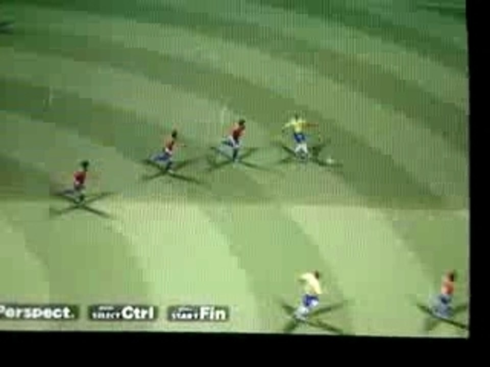 Ronaldo frappe 30 metres barre rentrante