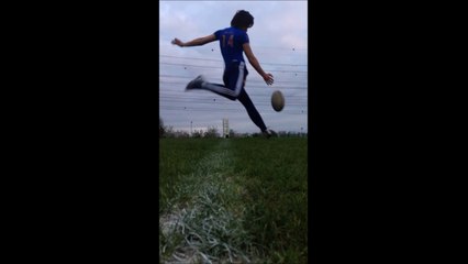 Caroline Boujard passe trois coups de pieds impossibles